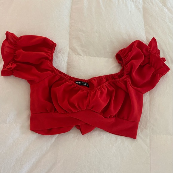 Small Crop Top - Picture 3 of 3